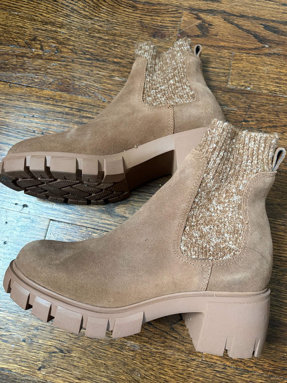 Steve Madden Tan Suede Chelsea Lug Ankle Boots